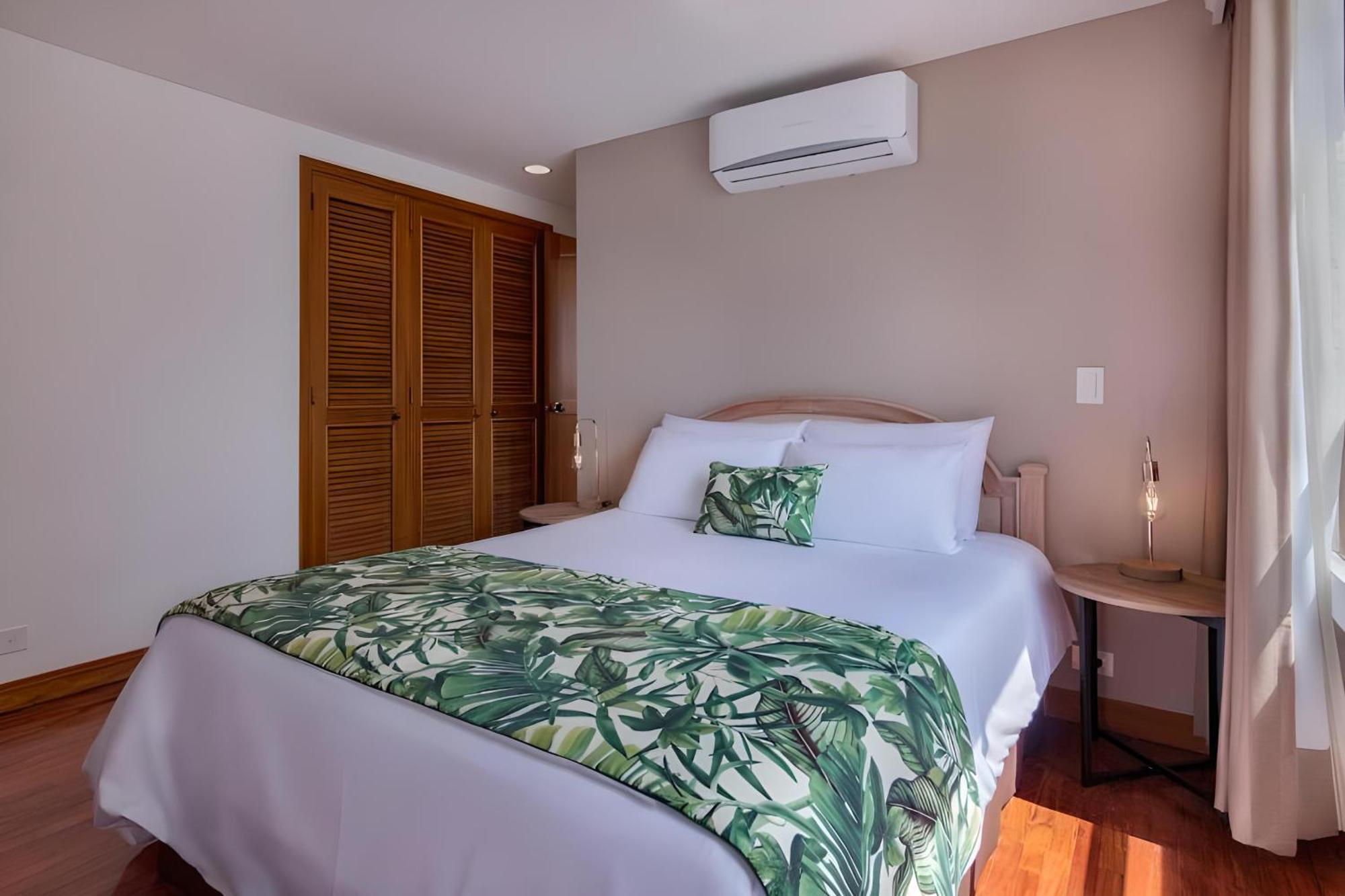 Alcazar De Oviedo By Ee Aparthotel Medellín